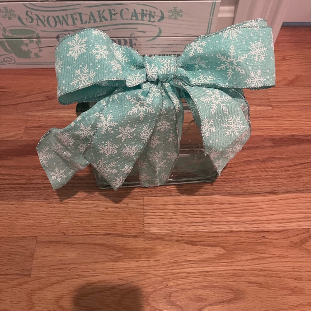 Snowflake Ribbon Holiday Decor - Picture 2 of 7